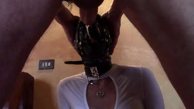 발 뒤꿈치의 로라, 모델 선택, 비디오 2021, 여러 링이있는 깊은 목구멍